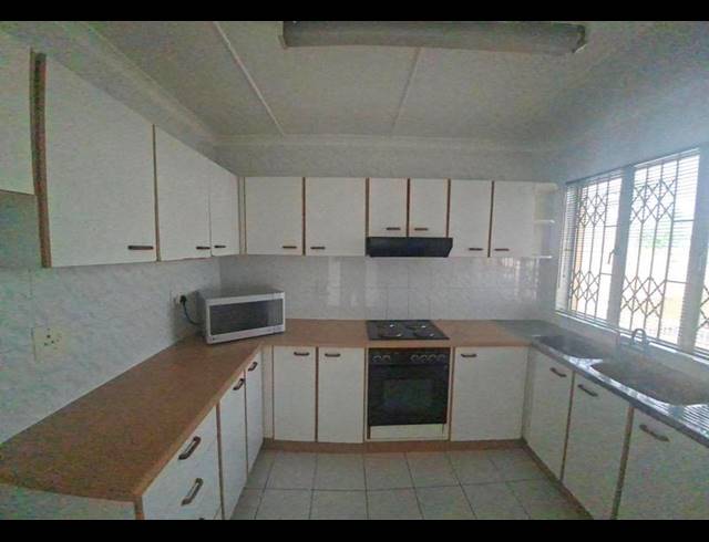 3 BEDROOM APARTMENT FOR SALE IN SHERWOOD